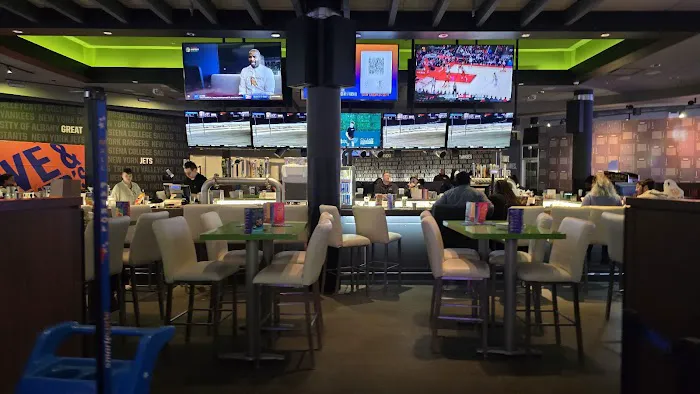 Dave & Buster's Albany Picture 8
