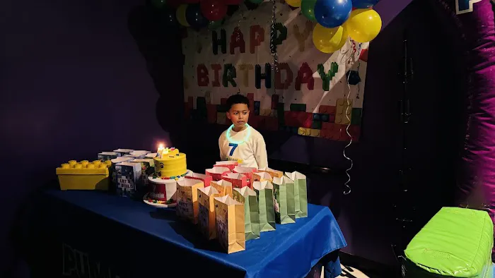 Pump It Up Roselle Park Kids Birthdays and More Picture 3