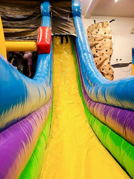 Bounce N Play Picture 5