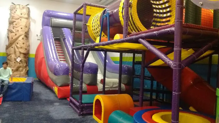 Bounce N Play Picture 8