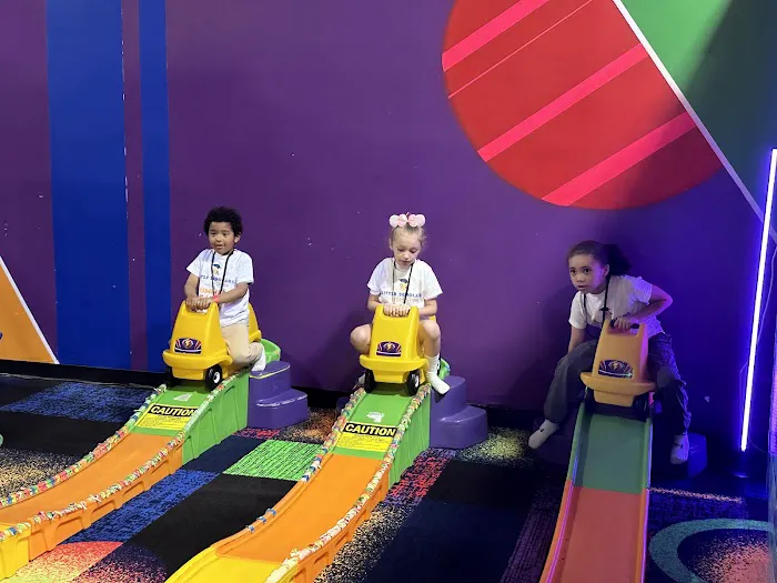 Max Adventures Kids Birthday Party Place Picture 10