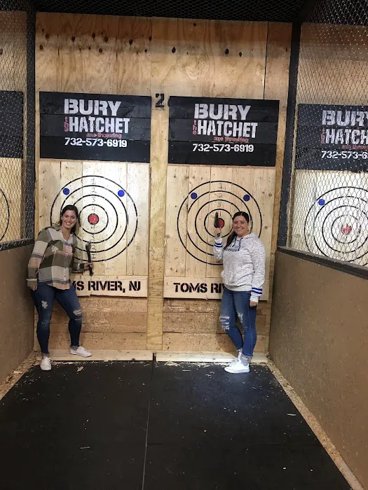 Bury the Hatchet Toms River - Axe Throwing Picture 8