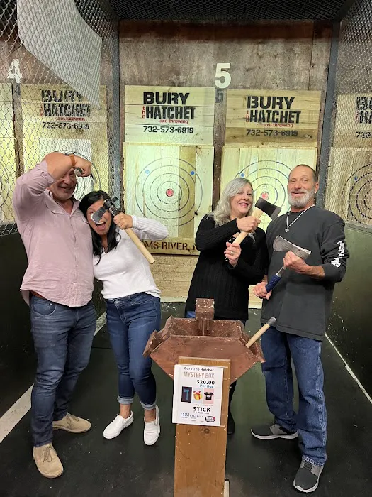 Bury the Hatchet Toms River - Axe Throwing Picture 5