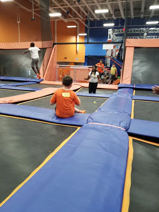 Sky Zone Trampoline Park Picture 7