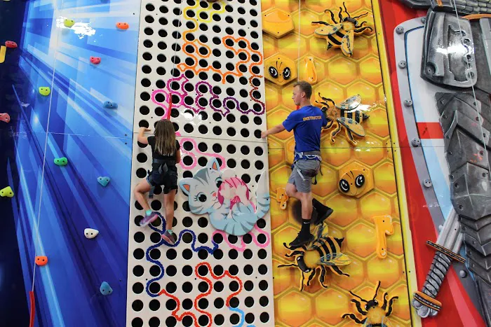ClimbZone Palisades Picture 1