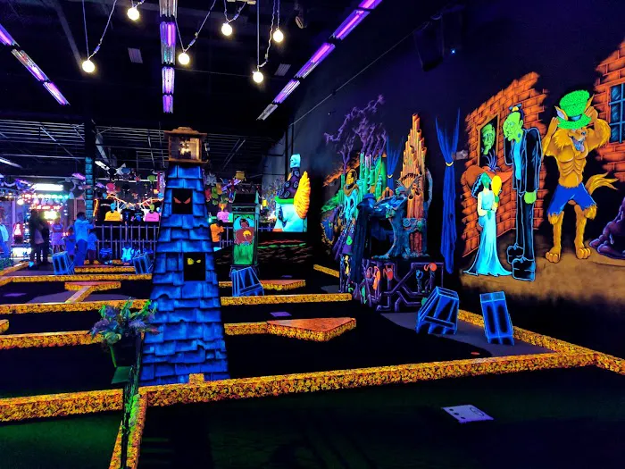 The Cave ( Formerly Monster Mini Golf ) Picture 6