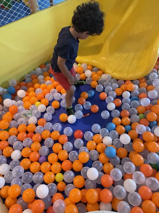 Kidz Klub Indoor Playground Trumbull Picture 2