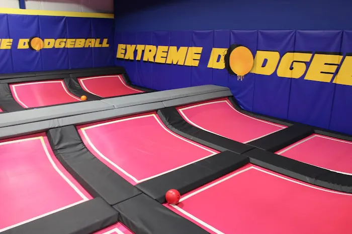 Extreme Air Indoor Trampoline Park Picture 5
