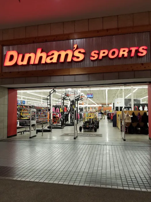 Dunham's Sports Picture 4