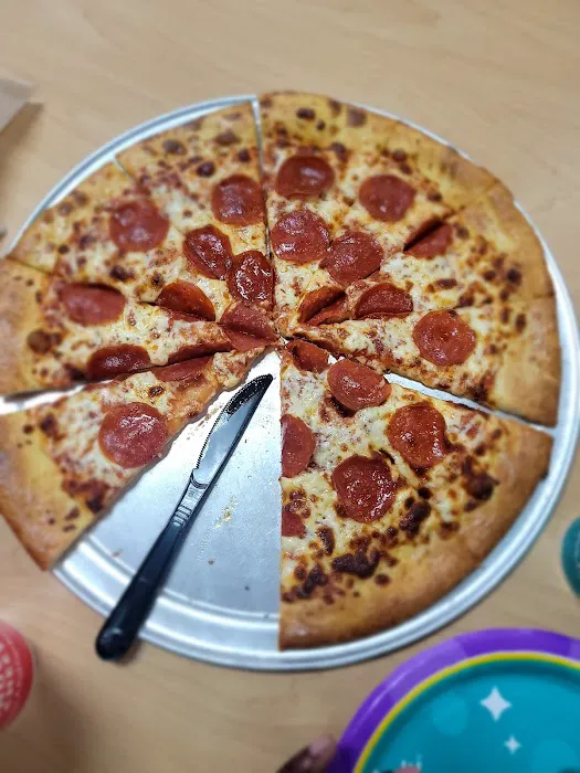 Chuck E. Cheese Picture 9