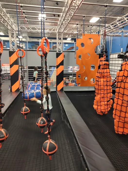 Sky Zone Trampoline Park Picture 5