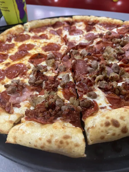 Chuck E. Cheese Picture 1