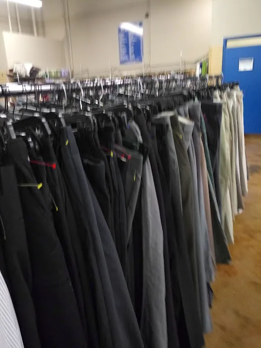 Westbank Village Shopping Center Picture 9