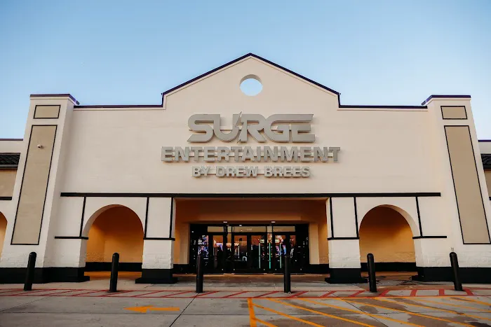 Surge Entertainment Picture 6