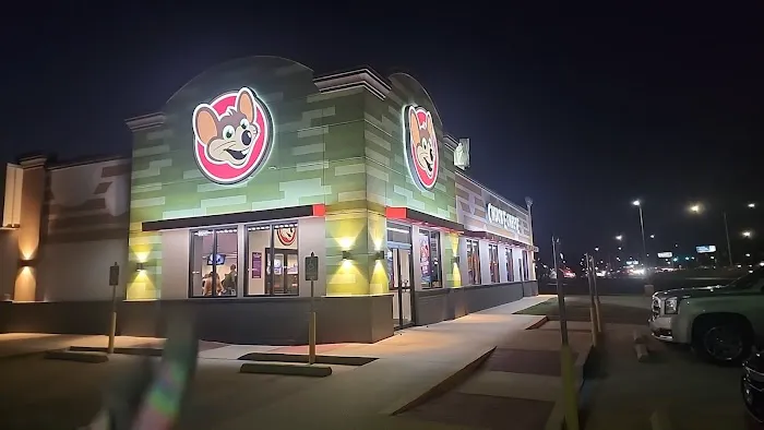 Chuck E. Cheese Picture 4