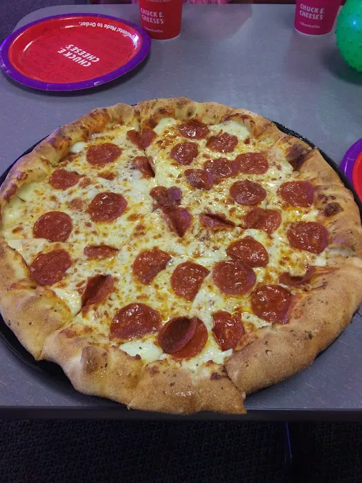 Chuck E. Cheese Picture 9