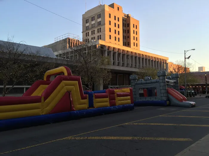 Spacejumpers Water slides Picture 1