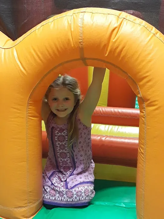 Happy Jumpers Inflatables & Party Supplies Picture 3