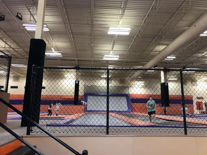Jumpin' Addiction Trampoline Park Picture 1