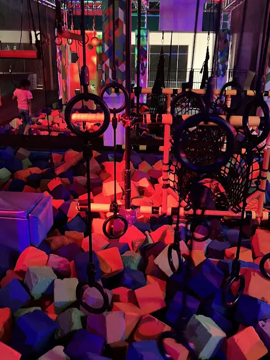 Altitude Trampoline & Adventure Park – Holyoke Mall’s Premier Party & Event Venue with New Arcade Games Picture 1