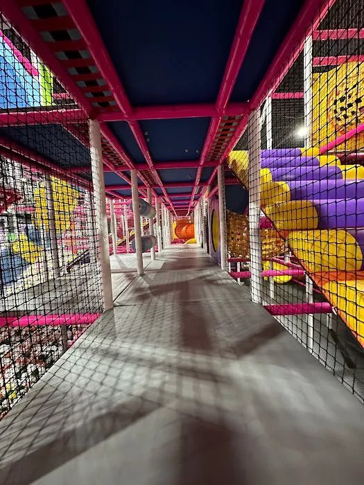 Funcity Trampoline and Adventure Park Picture 5