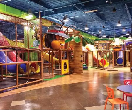 Billy Beez Holyoke Mall at Ingleside