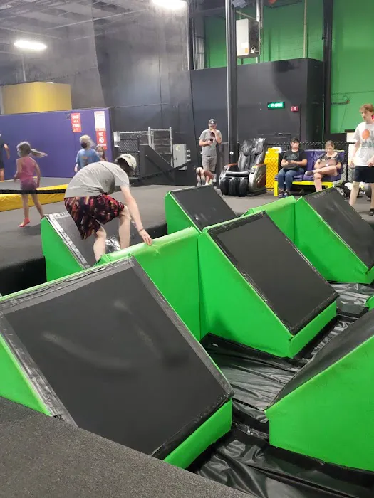 Get Air Trampoline Park Picture 6