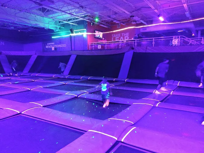 Sky Zone Trampoline Park Picture 7