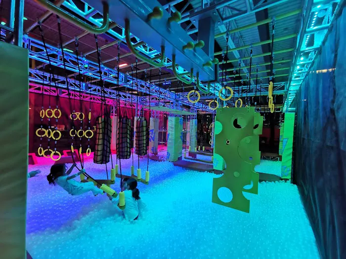 Urban Air Trampoline and Adventure Park Picture 2