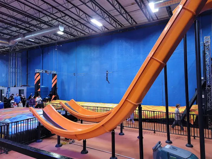Sky Zone Trampoline Park Picture 5