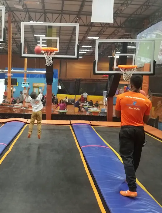 Sky Zone Trampoline Park Picture 3