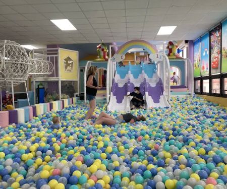 Rainbow Castle Indoor Playground