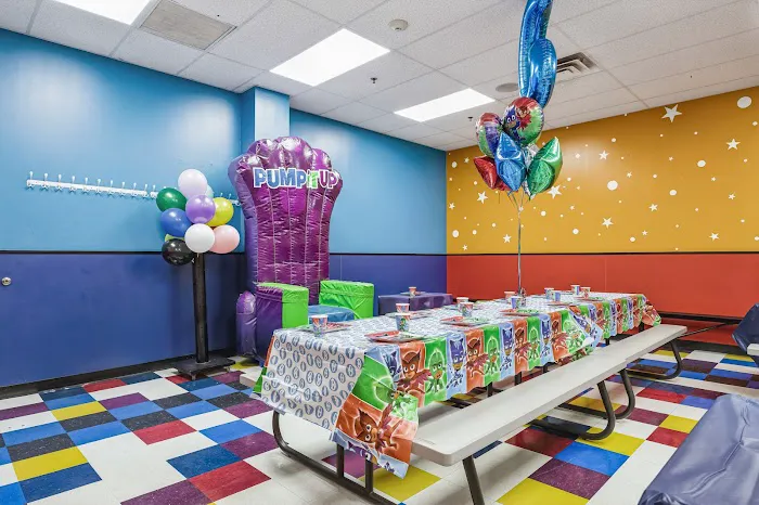 Pump It Up Great Neck Kids Birthdays and More Picture 9