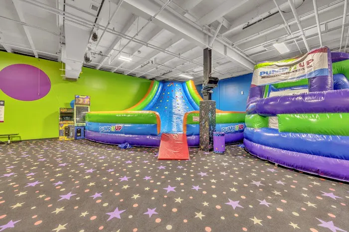 Pump It Up Great Neck Kids Birthdays and More Picture 7