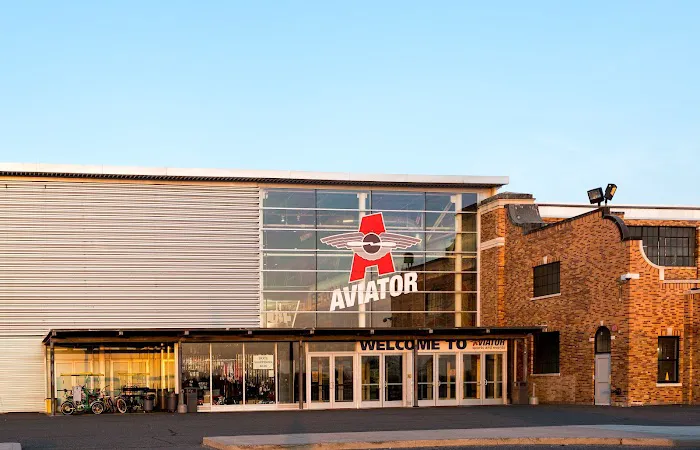Aviator Sports & Events Center Picture 3