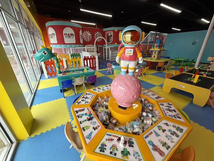 Lil Steps Fun Zone Picture 7