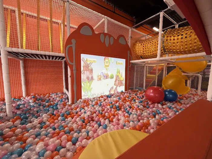Lil Steps Fun Zone Picture 5
