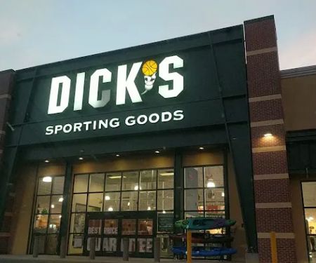 DICK'S Sporting Goods