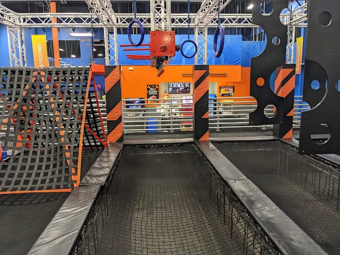 Sky Zone Trampoline Park Picture 3