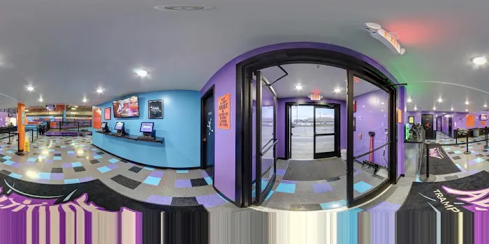 Altitude Trampoline Park BLOOMINGTON, IL Picture 6