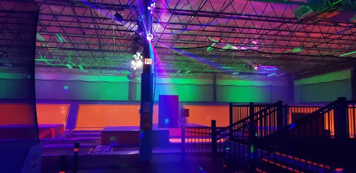 Altitude Trampoline Park BLOOMINGTON, IL Picture 7