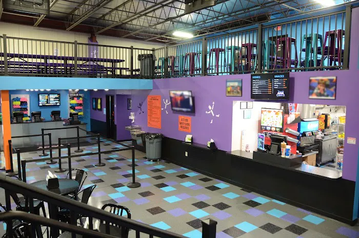 Altitude Trampoline Park BLOOMINGTON, IL Picture 3