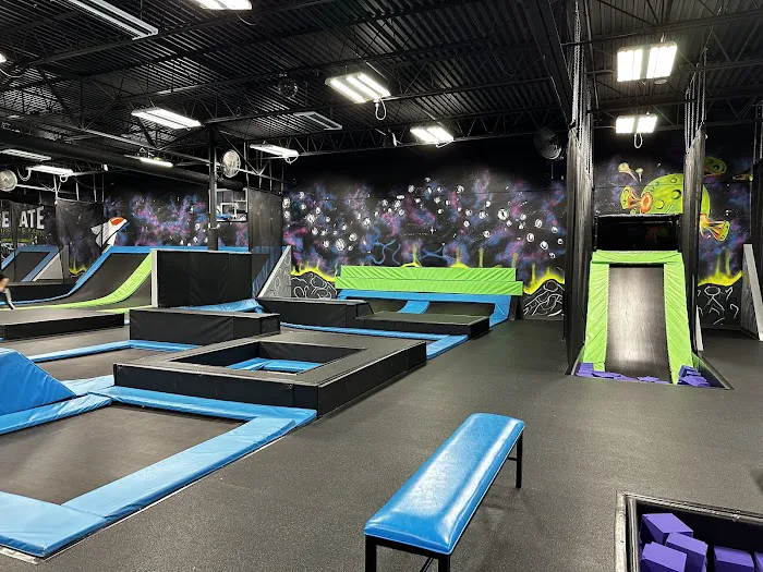 Elevate Trampoline Park Picture 5