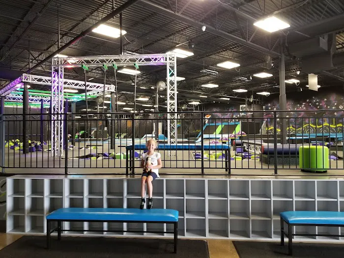 Elevate Trampoline Park Picture 4