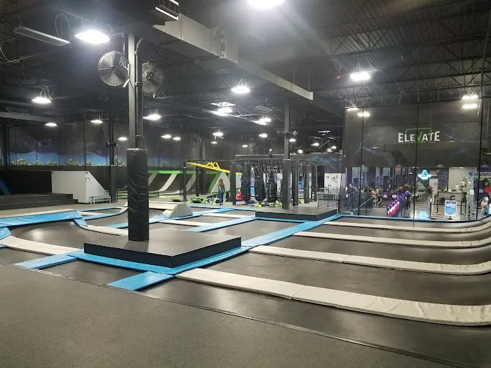 Elevate Trampoline Park Picture 5