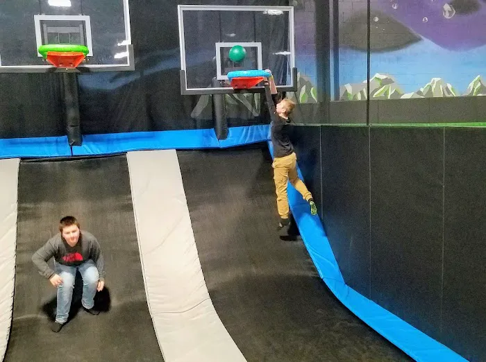 Elevate Trampoline Park Picture 7