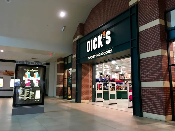DICK'S Sporting Goods Picture 5