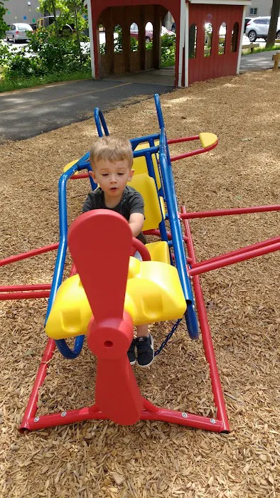 Krazy Kids Indoor Play & Party Center Picture 3