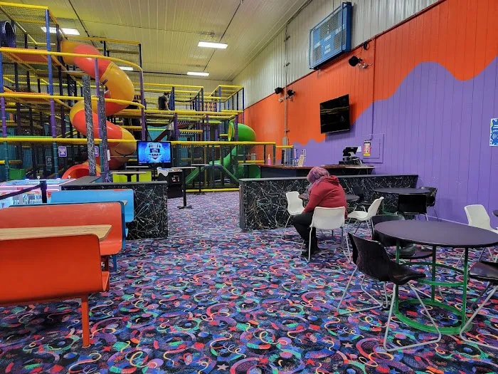Krazy Kids Indoor Play & Party Center Picture 10