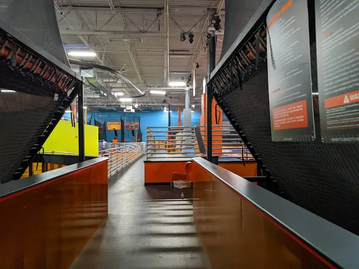 Sky Zone Trampoline Park Picture 2